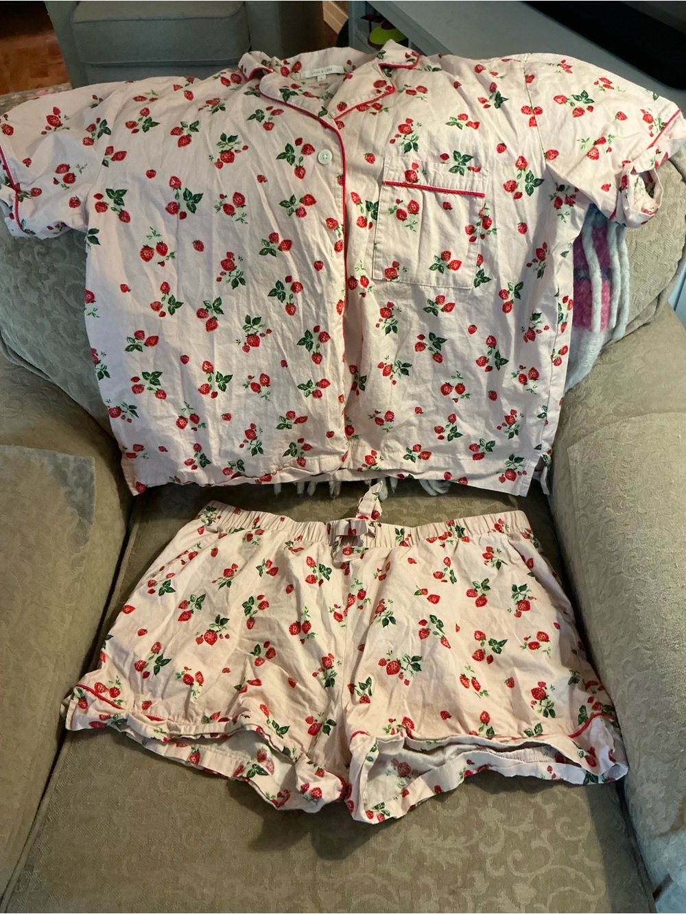 Love & Lore Cotton Poplin Pink Strawberry Print Pajama Set, M